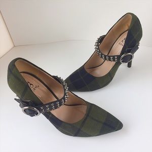 Checkered plaid Spike Strap heels